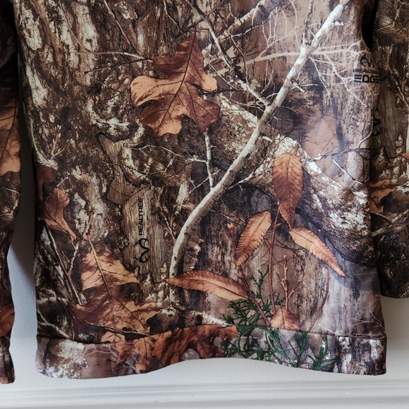 Realtree Pink and White Camo Apparel - Picture 5 of 6